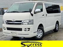 2009 Toyota Hiace Van