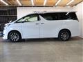 2017 Toyota Vellfire