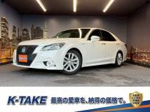 2013 Toyota Crown Athlete Series
