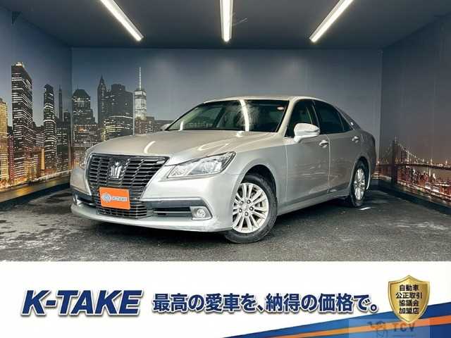 2014 Toyota Crown