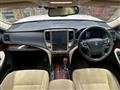 2016 Toyota Crown