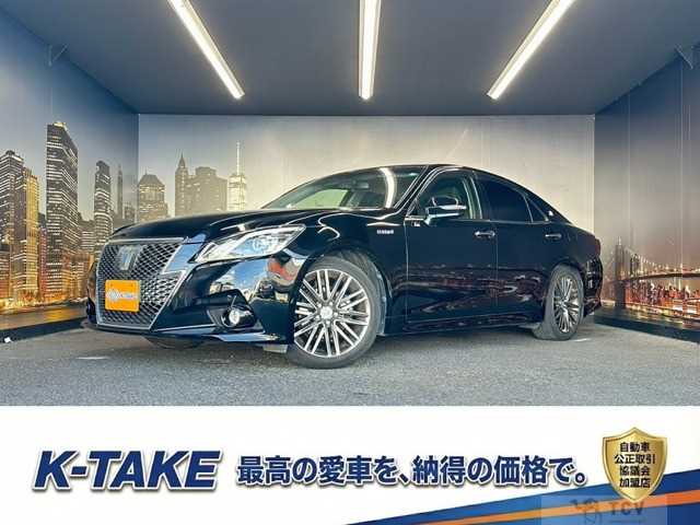 2013 Toyota Crown Athlete Series