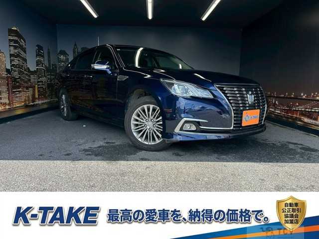 2016 Toyota Crown