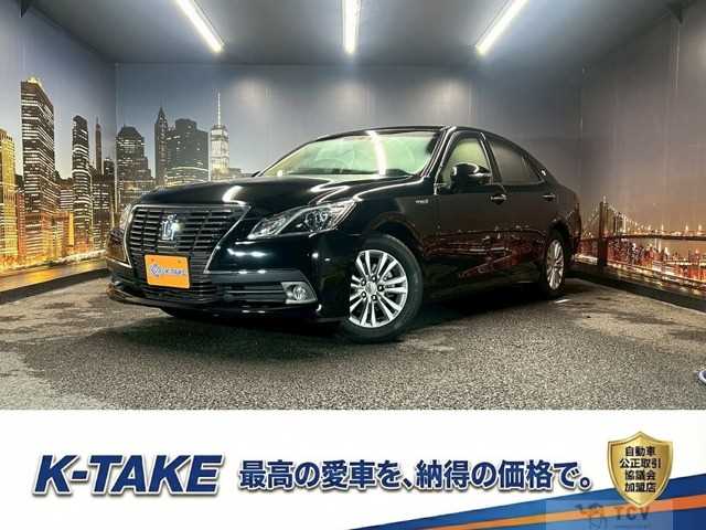 2013 Toyota Crown