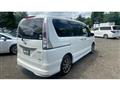 2013 Nissan Serena