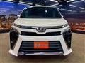 2017 Toyota Voxy