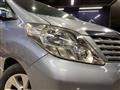 2009 Toyota Alphard G