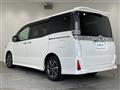 2020 Toyota Voxy