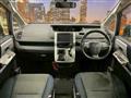 2010 Toyota Voxy
