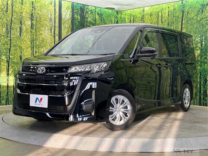 2022 Toyota Noah