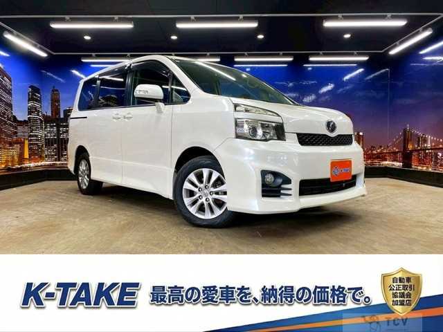 2011 Toyota Voxy