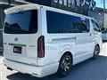 2011 Toyota Hiace Van