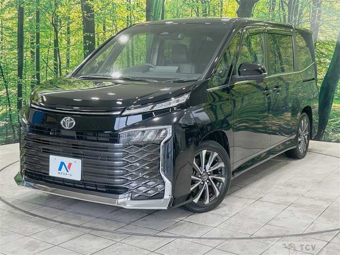 2023 Toyota Voxy