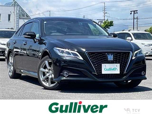2020 Toyota Crown Hybrid