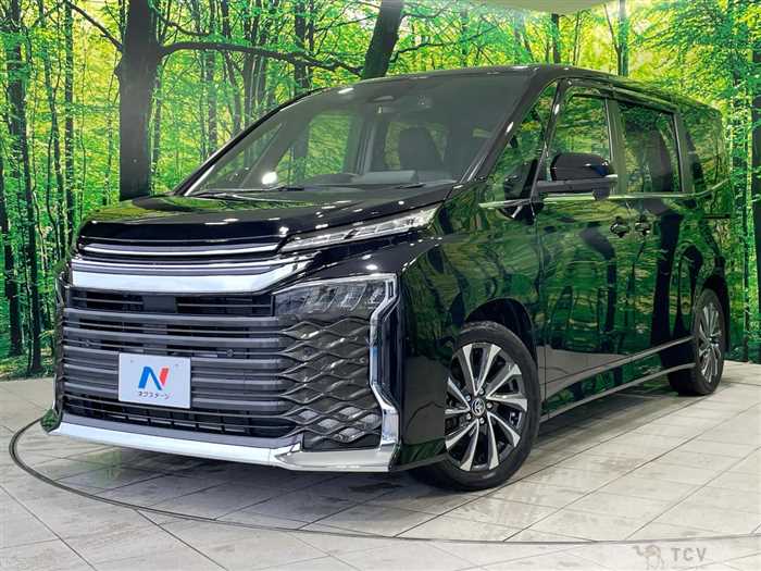 2023 Toyota Voxy