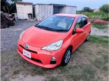 2013 Toyota AQUA