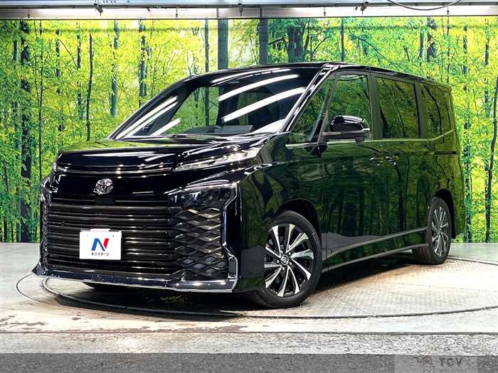 2023 Toyota Voxy