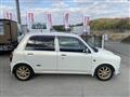 2002 Daihatsu Miragino