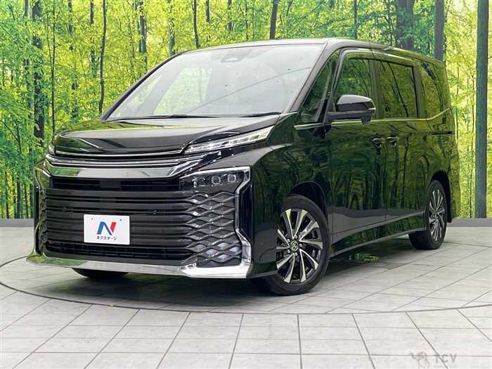 2023 Toyota Voxy