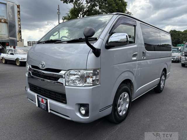 2016 Toyota Hiace Wagon