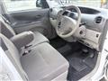 2011 Daihatsu Tanto