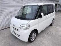 2011 Daihatsu Tanto