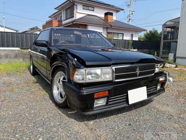 1988 Nissan Cedric Sedan