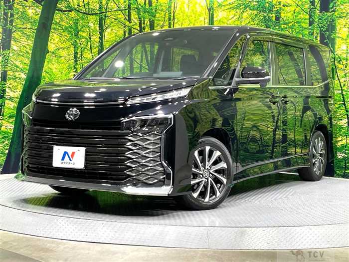 2023 Toyota Voxy