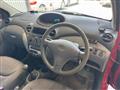 1999 Toyota Vitz