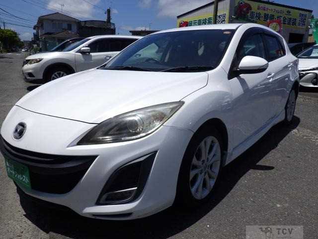 2010 Mazda Axela
