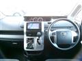 2013 Toyota Noah