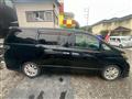 2010 Toyota Vellfire