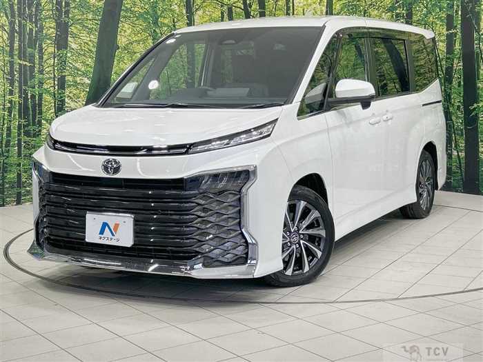 2025 Toyota Voxy