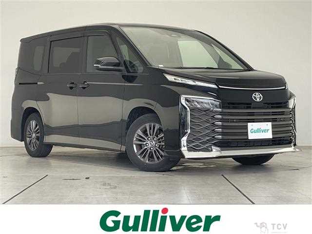 2022 Toyota Voxy
