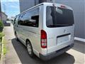2006 Toyota Hiace Van