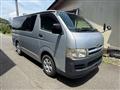 2006 Toyota Hiace Van