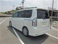 2013 Toyota Voxy