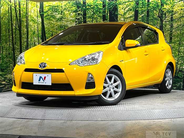 2012 Toyota AQUA