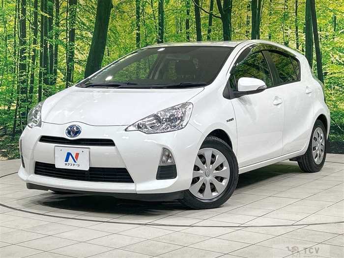 2013 Toyota AQUA