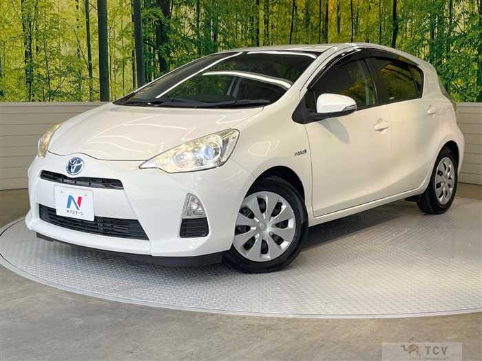 2013 Toyota AQUA