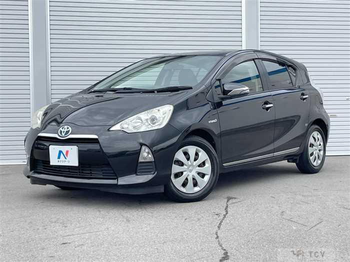 2013 Toyota AQUA