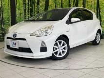 2013 Toyota AQUA