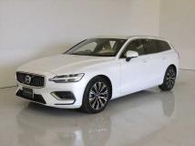 2022 Volvo V60