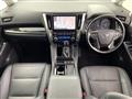 2022 Toyota Alphard Hybrid