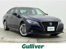 2019 Toyota Crown Hybrid