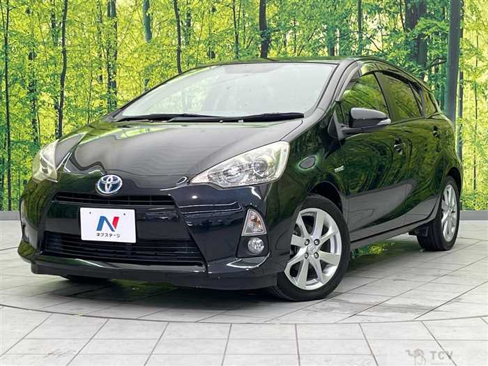 2013 Toyota AQUA
