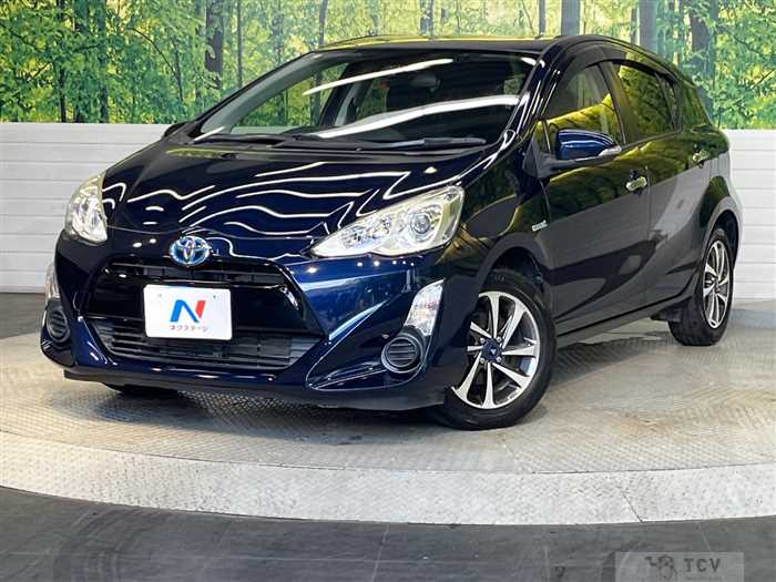 2017 Toyota AQUA