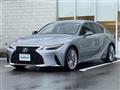 2021 Lexus IS