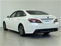 2018 Toyota Crown Hybrid