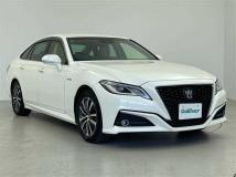 2018 Toyota Crown Hybrid